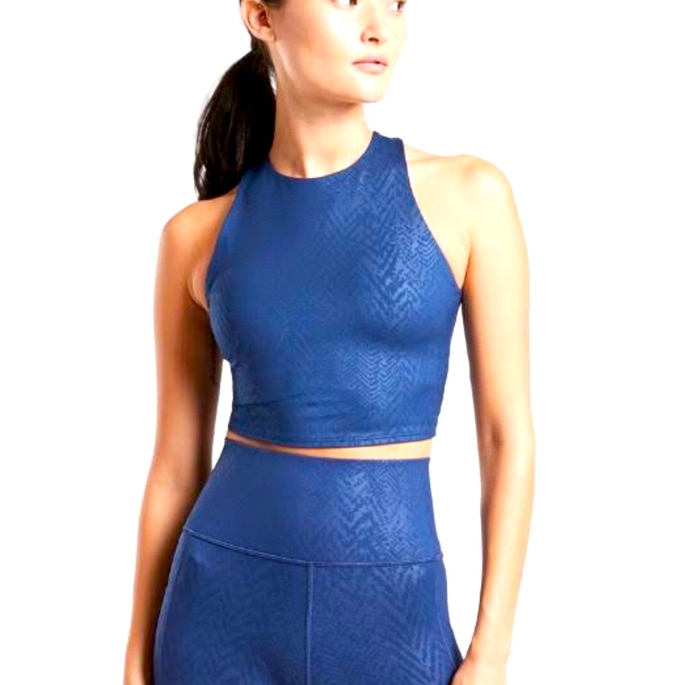 Athleta conscious embossed  crop
